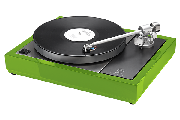 Colour matched speaker finish